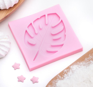 Силиконовый молд ЛИСТ МОНСТЕРЫ 6,5х6,5см