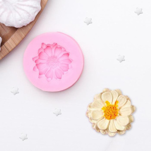 Силиконовый молд "Цветок" 4,5х4,5х1,4см