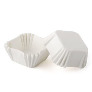 Бумажные капсулы для конфет (КВАДРАТ) 30х30х17мм (50шт) (1Q)