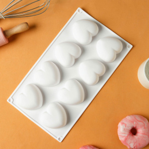 Форма для муссовых десертов СЕРДЦЕ 8 ячеек (6,2х6х2,5см) 30х17,3см