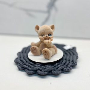 Фигурка из шоколадной глазури КОТИК ПОЦЕЛУЙЧИК бежевый