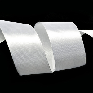 Лента атласная 3,8см белая (катушка 27,4м) 3001