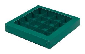 Коробка на 16 конфет с ОКНОМ 200х200х30мм ЗЕЛЕНАЯ матовая