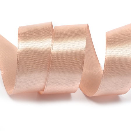Лента атласная 2см персик (катушка 27,4м) 4813 Лента атласная 2см персик (катушка 27,4м) 4813
