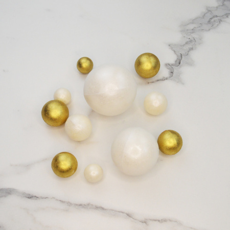 Шары шоколадные из глазури МИКС ЗОЛОТО-БЕЛЫЕ перламутровые Шары шоколадные из глазури МИКС ЗОЛОТО-БЕЛЫЕ перламутровые