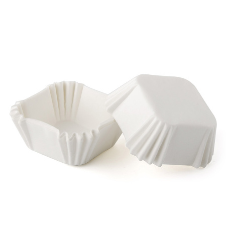 Бумажные капсулы для конфет (КВАДРАТ) 30х30х17мм (50шт) (1Q)