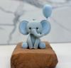 Фигурка из мастики СЛОН С ШАРОМ голубой